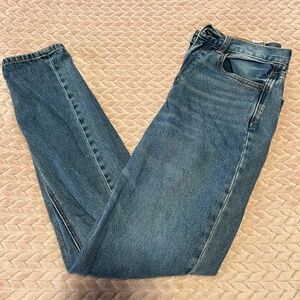 Straight Leg American Eagle Jeans